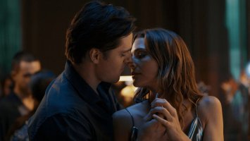 «Влюбись в меня до безумия» (2025) - объяснение концовки и смысл фильма